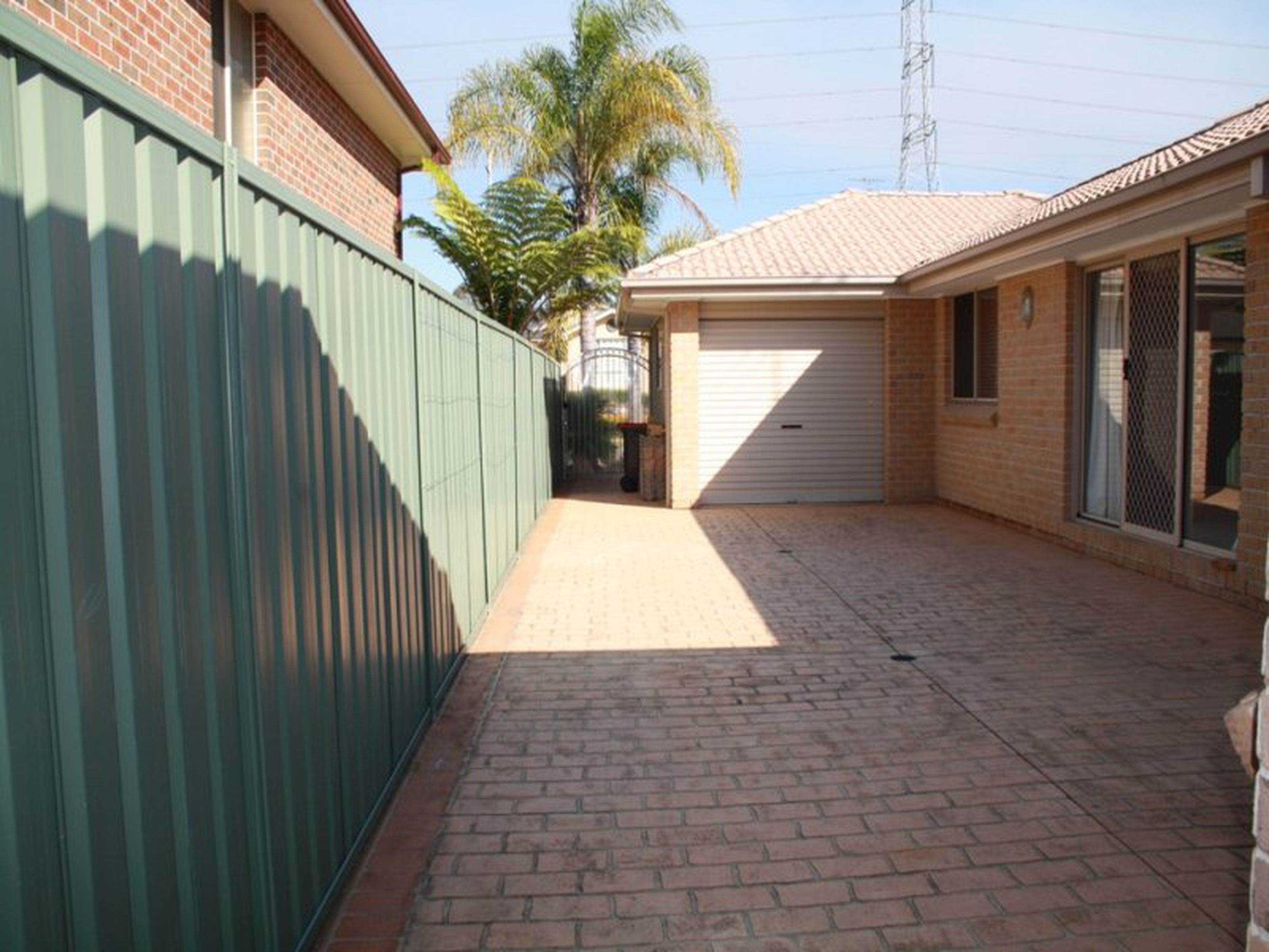 23 Windorra Avenue, GLENMORE PARK