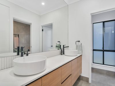 138 Charringa Link, Smithfield