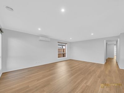 12 Taupe Street, Wyndham Vale
