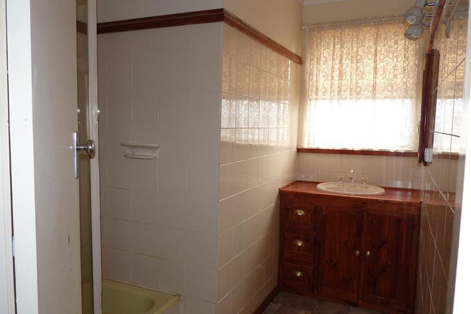 31 Winifred Street, Horsham