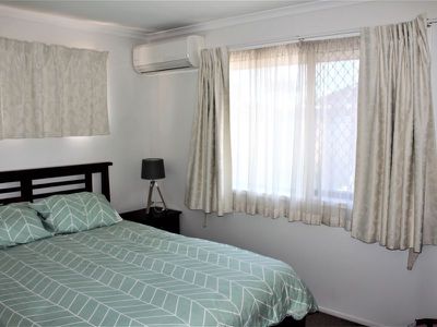 8 Zeeman Street, Rochedale South