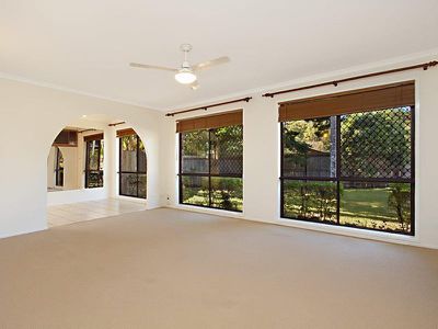 5 Gavia Court, Rochedale South