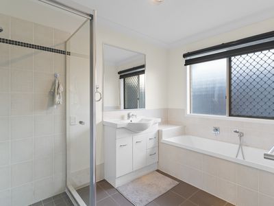 13 Chanel Place, Durack