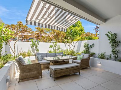 3 / 8 Leo Crescent, Alexandra Headland