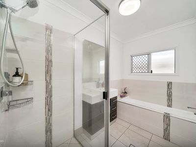 44 McFarlane Drive, Kanimbla