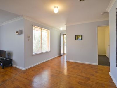 1 / 2 Boxhall Retreat, Boulder