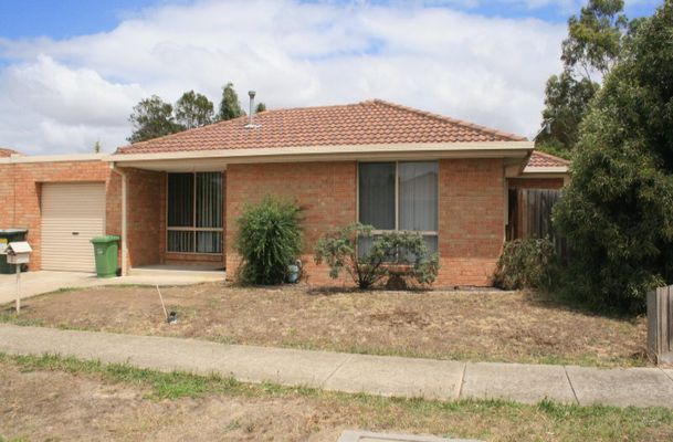 2 Woking Street, Craigieburn