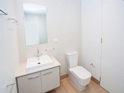 104 / 100 Western Beach Road, Geelong