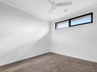 24 Quill Circuit, Kalkallo