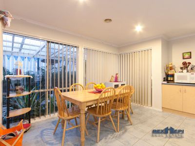 5 Sunvalley Blvd Street, Lynbrook