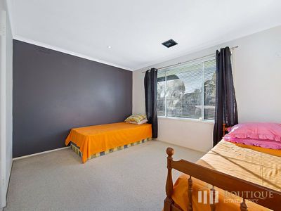 1 / 18 Third Avenue, Dandenong North