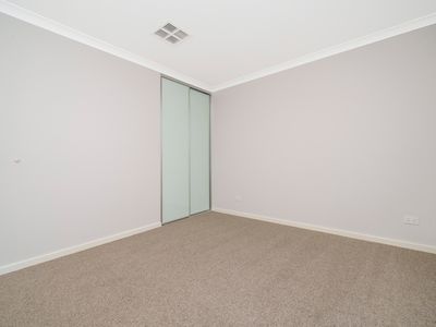 13 Denmark Loop, South Guildford