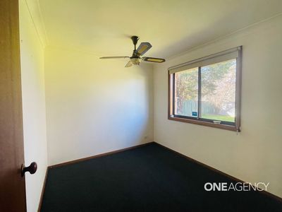 88 LYNDHURST DRIVE, Bomaderry