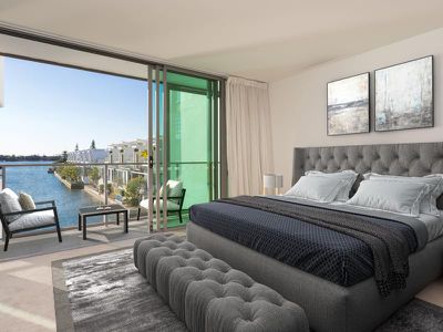 7204 / 2 Ephraim Island Parade, Paradise Point