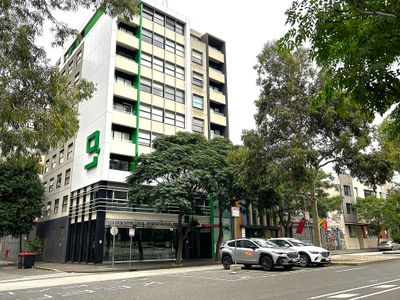 402 / 139 Bouverie Street, Carlton