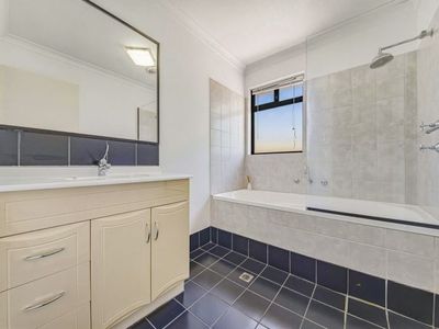 2 Newport Way, Lynwood