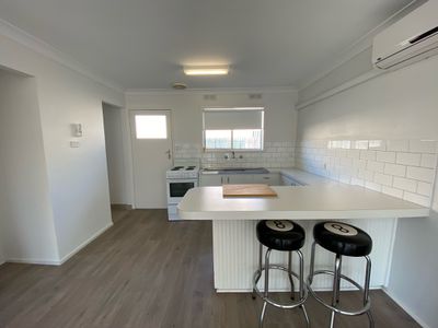 8 / 4 ANNE STREET, Wodonga