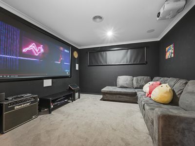 19 Slim Dusty Circuit, Moncrieff