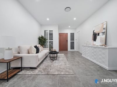 12a Cathcart Street, Fairfield