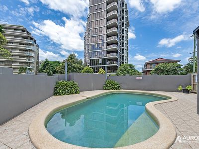 12/240 Wellington Road, Kangaroo Point