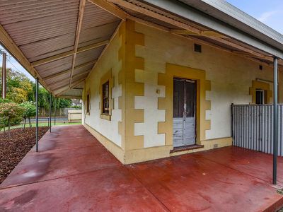 5 Adelaide Road, Millicent