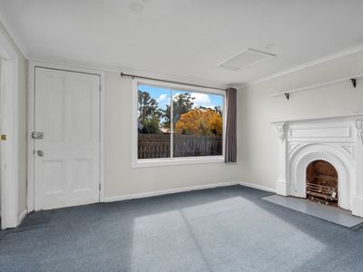 15 Meander Valley Rd, Carrick