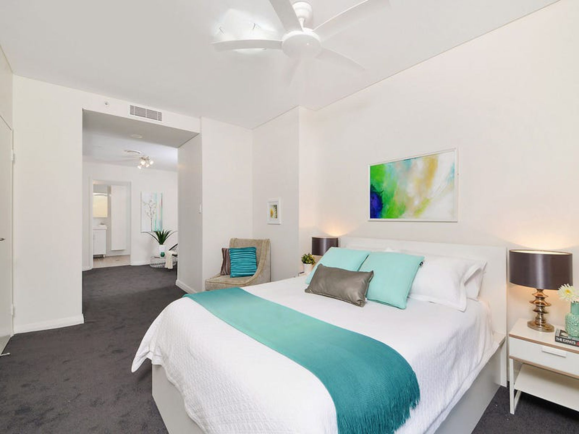 1201 / 210 Coward Street, Mascot