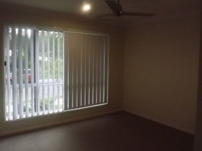2 / 13 Chris Street, Redbank Plains
