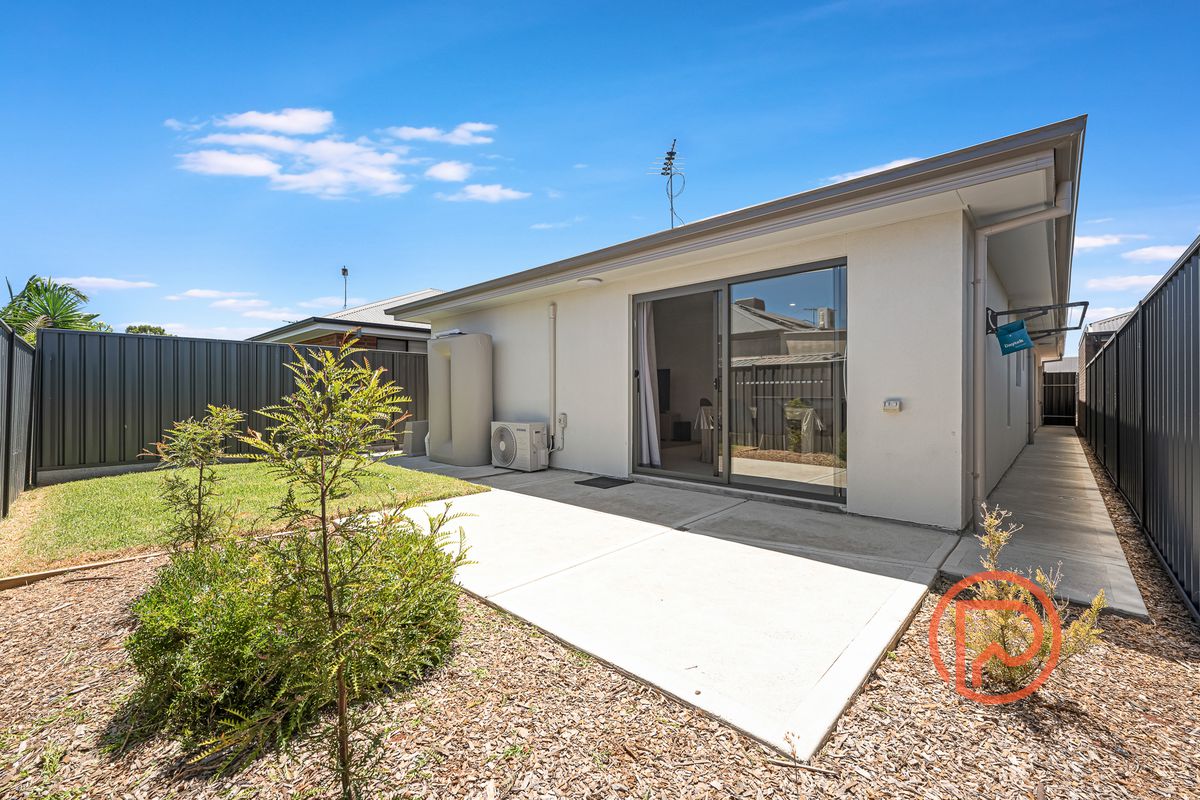 29 Hollow Drive, Andrews Farm