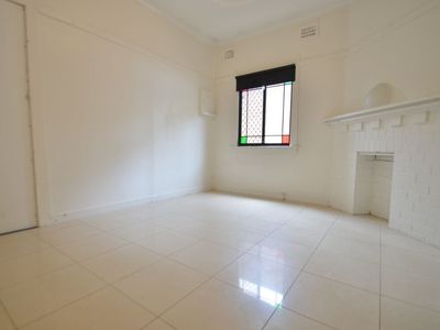 18 Willison Road, Carlton