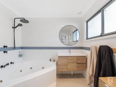 74 The Corso, Gorokan