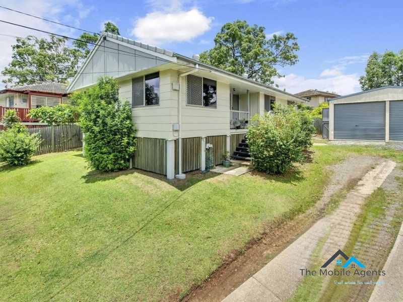 4 CRAMP STREET, Goodna