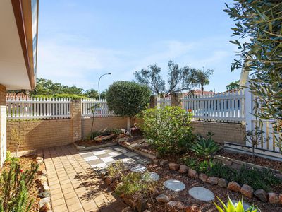 10 Sanford Court, Lockridge