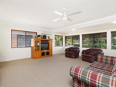 27 Roseland Avenue, Rochedale South