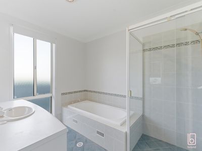 1 Corkwood Road, Woongarrah