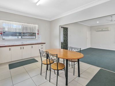 1/49 Birkalla Street, Bulimba