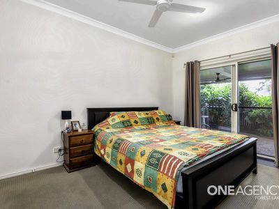 15 Jezabel Dr, Springfield Lakes