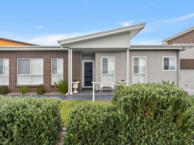 1 Kingston Street, Oak Flats