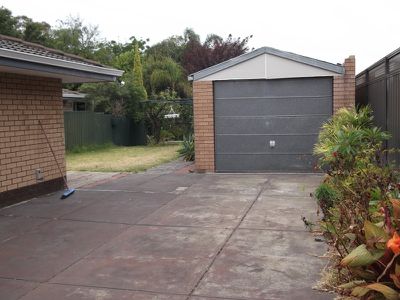 2 / 79A Murray Road, Bicton