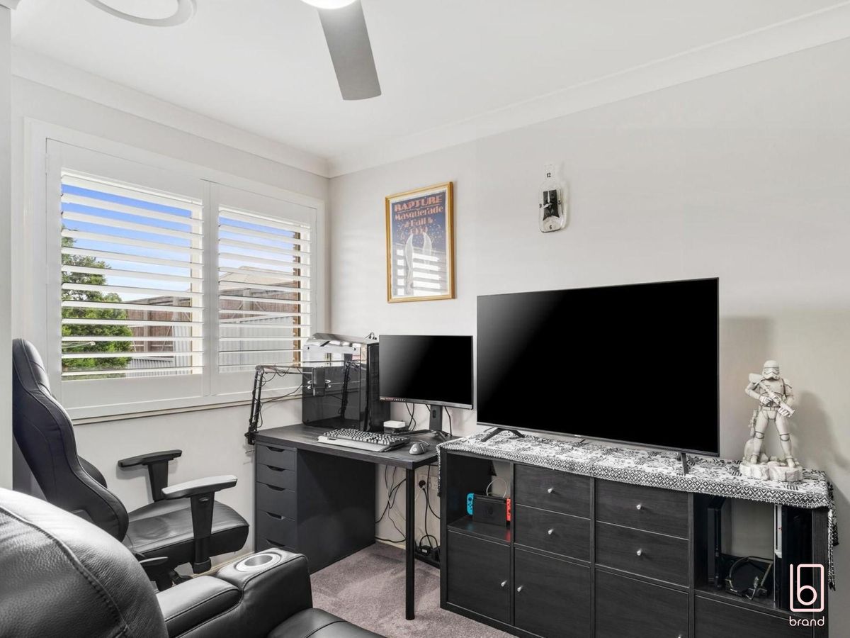 3 Duntroon Close, Hamlyn Terrace