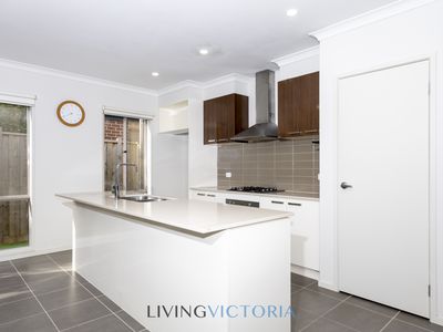 19 Woolshed Drive, Truganina