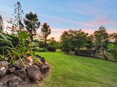671A Palmerston Highway, Pin Gin Hill