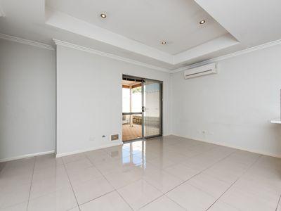 62D Amberley Way, Westminster