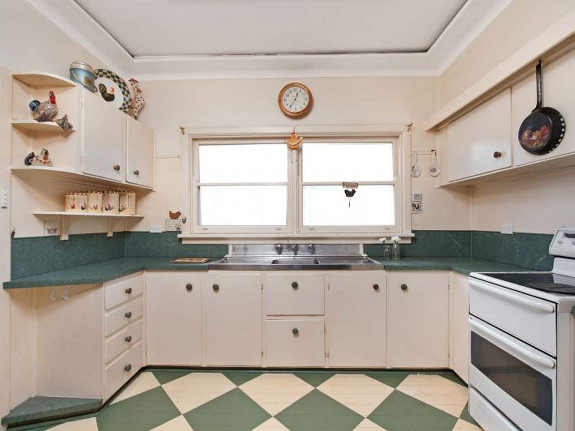 177 Princes Highway, Milton