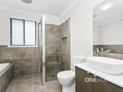 15 Narooma Street, Tullimbar