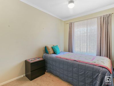 2 / 2 Mulloway Road, Chain Valley Bay