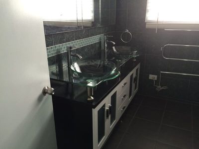 9 Loch Street, East Geelong