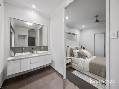 36 Mesa Circuit, Cosgrove