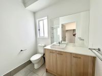 62 Austin Way, Park Ridge