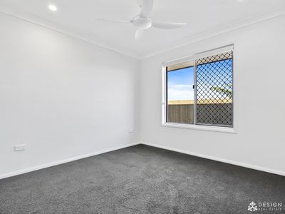 2 / 4 Arthur Appleton Place, Norman Gardens